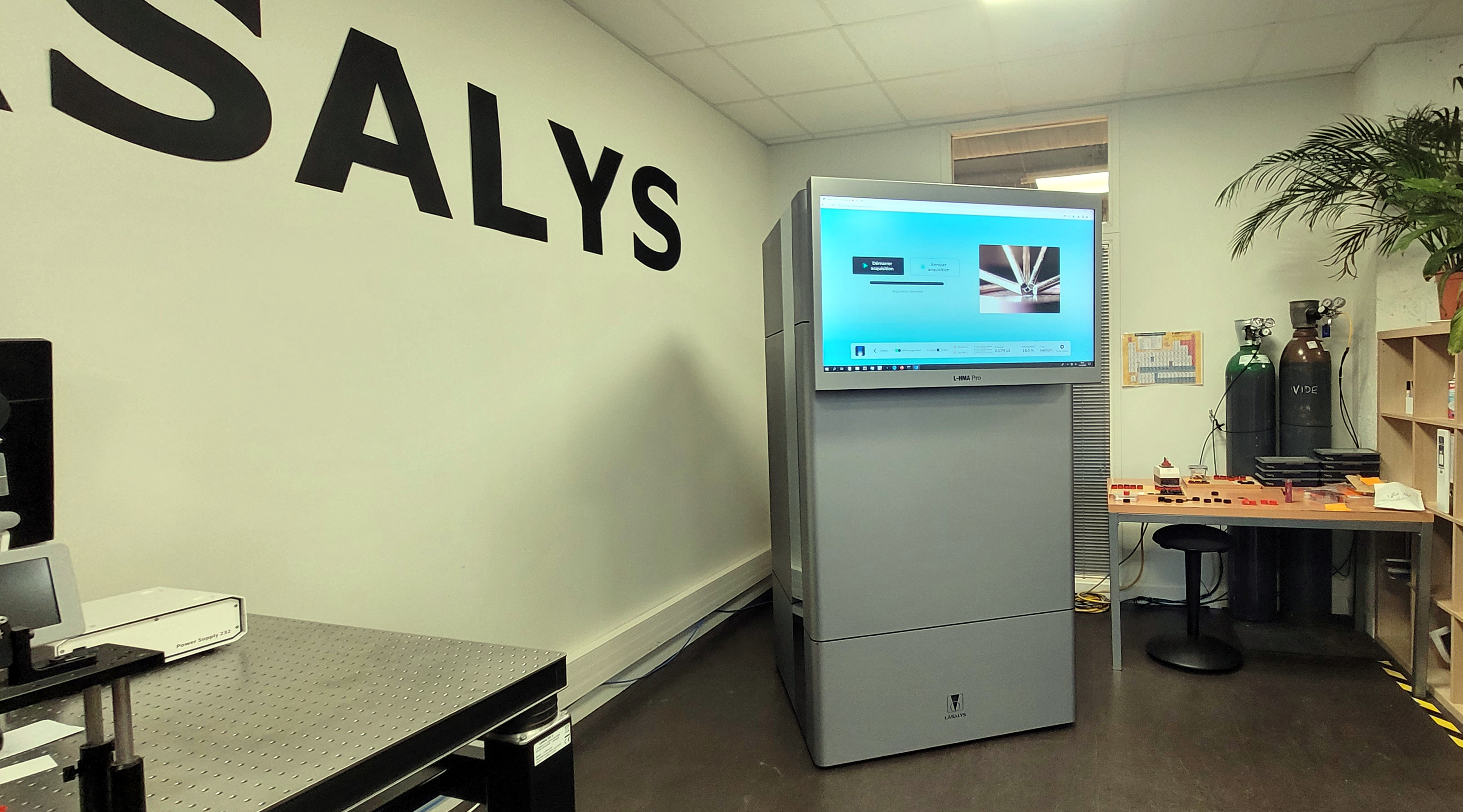 Laboratoire LASALYS - Équipement µ-LIBS